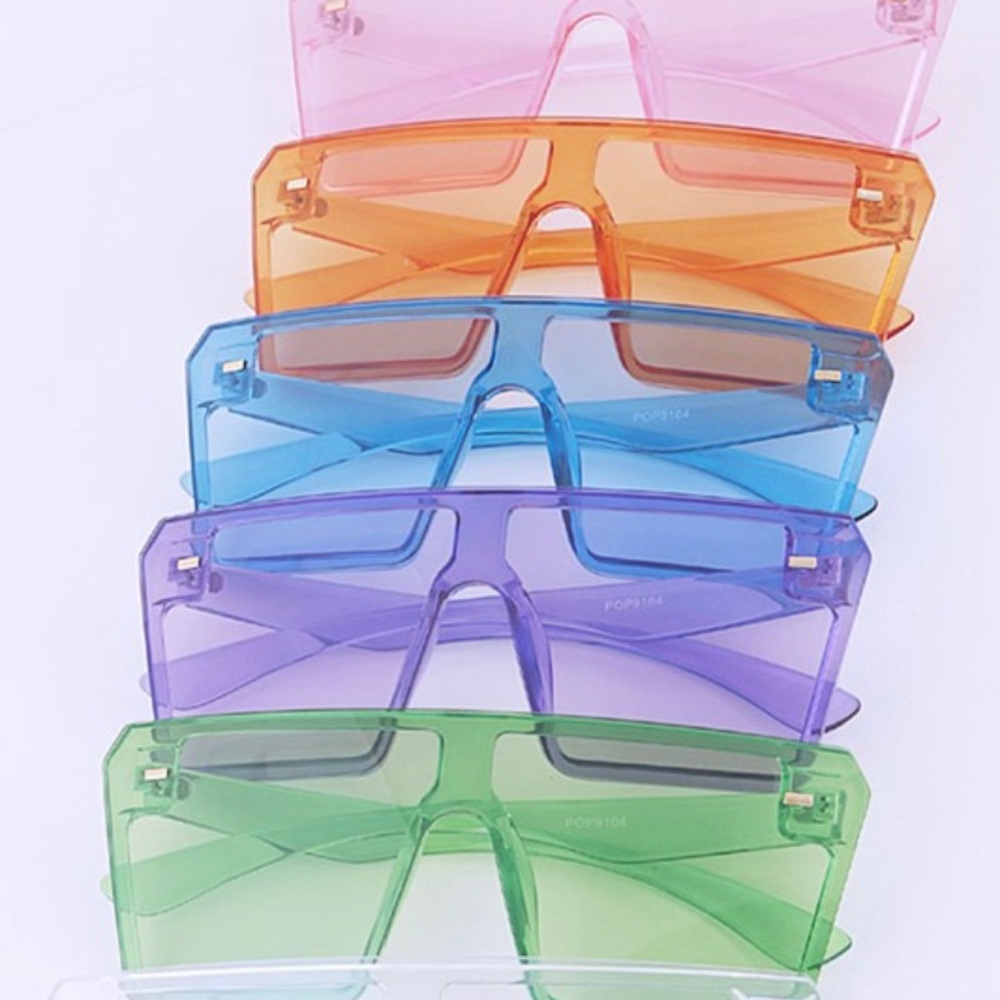 🗣 COLOR BLOCKER SHADES